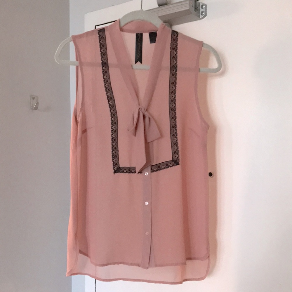 Pink Lace Shell. Button Up with Tie. Like New Sz S